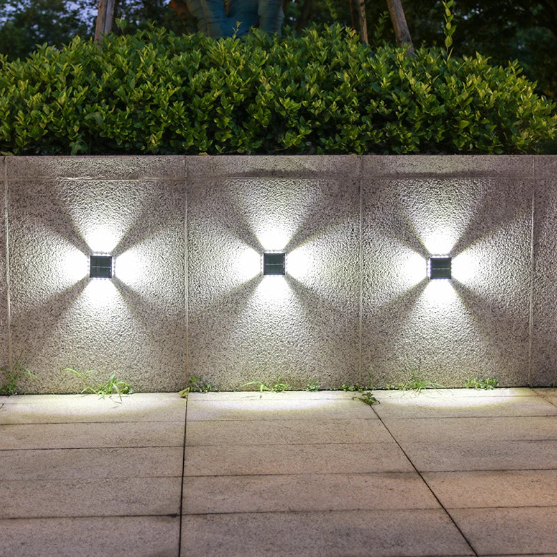 16 LEDs Solar Wall Light – Waterproof Four-Leaf Clover Lamp for Garden & Balcony (2 Pack)